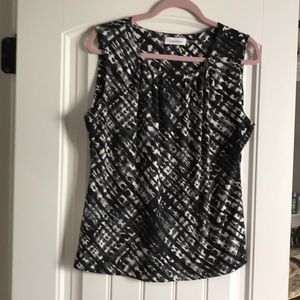 Sleeveless blouse